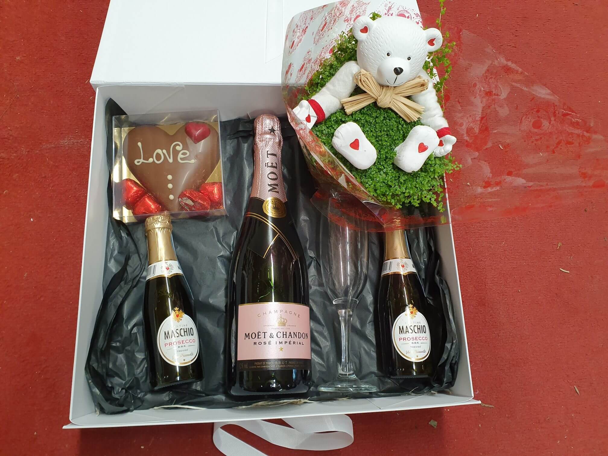 Champagne Gift Pack